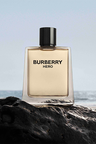 اكسر كافة القيود مع عطر BURBERRY HERO الجديد